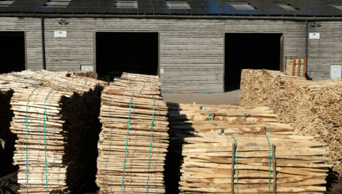 Torry Hill Chestnut Fencing woodyard